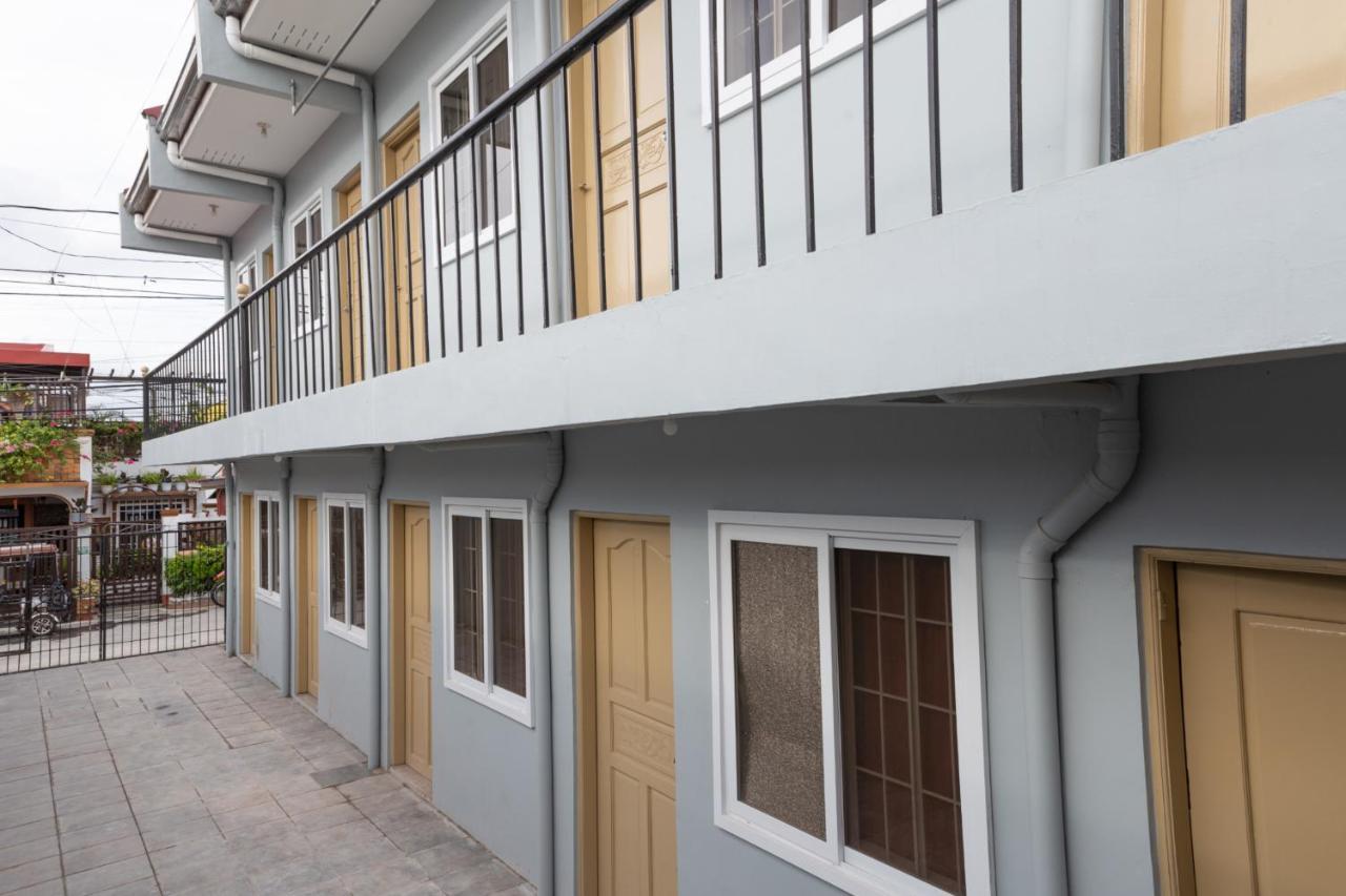 Hive Manila Guesthouse -Netflix,400mbps WI-FI Bacoor Eksteriør billede